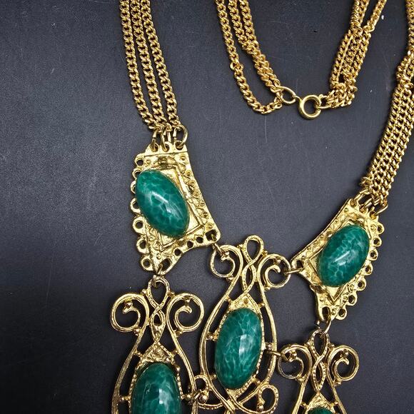 Vintage Peking Glass Bib Necklace Gold Tone Scroll Link - Picture 4 of 10